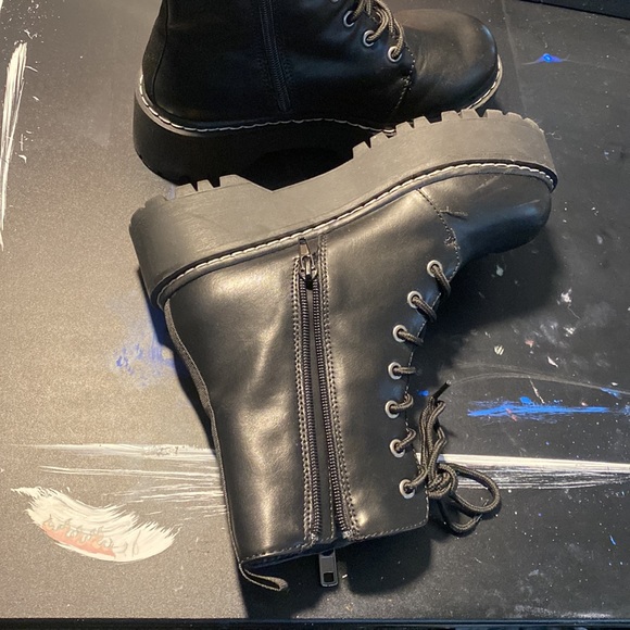 Platform Combat Boot - Picture 5 of 5